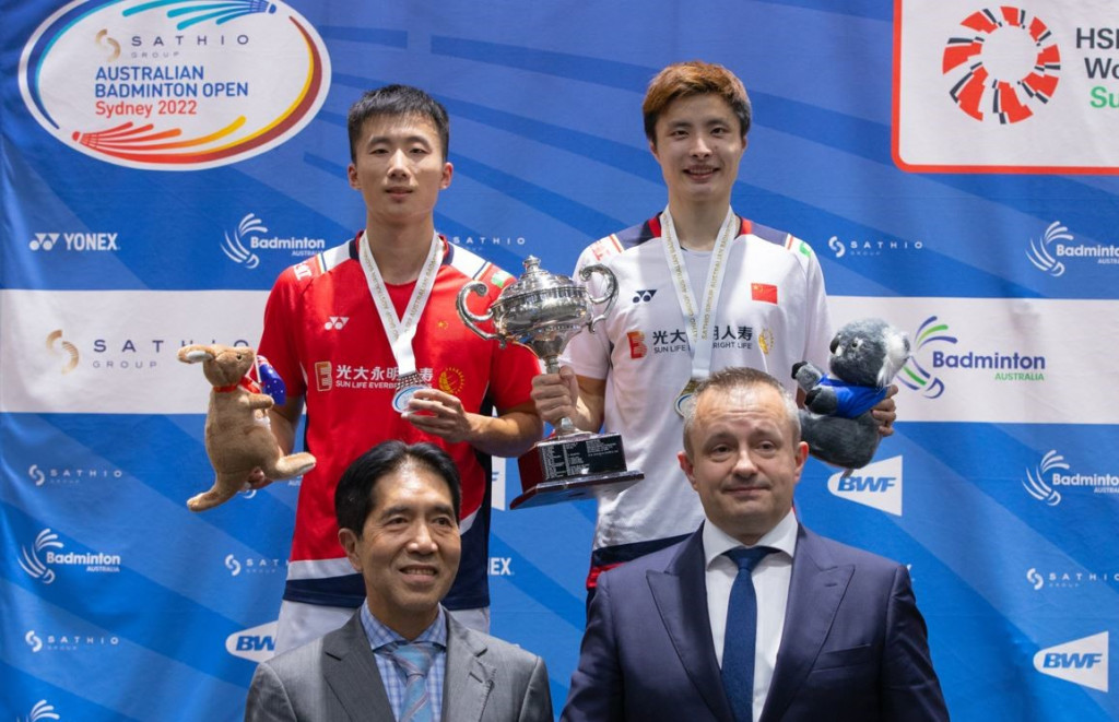 Shi Yu Qi and runner-up Lu Guang Zu on the podium.